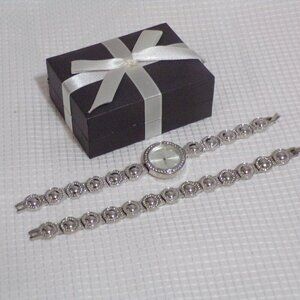 Women's Rhinestone-Encrusted Bezel Watch & Matching Bracelet in Gift Box 7" Wrst